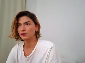 Chaturbate Live Porn of skyamber8v2