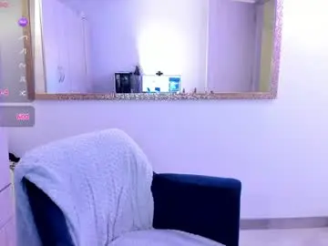 Chaturbate Live Sex Cam of _ericavanderhill_