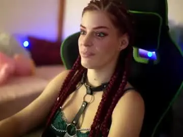 Chaturbate Live Sex Cam of stella_shock