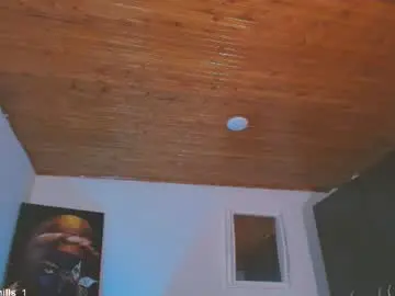 Chaturbate Live Sex of kortneyhills