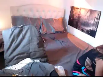 Chaturbate Free Porn Cam of xqueenyasiandomcumx