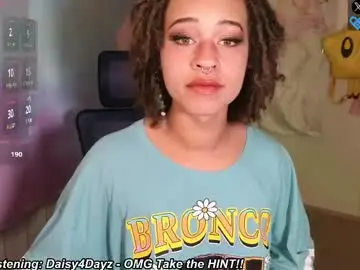 Chaturbate Live Sex Cam of renpuppy