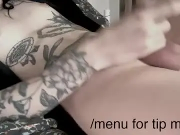 Chaturbate Sex Cam of elyseeve333