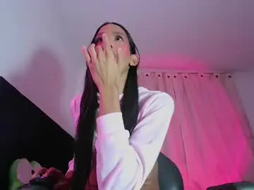 Chaturbate Live Sex Cam of cassie_blossom
