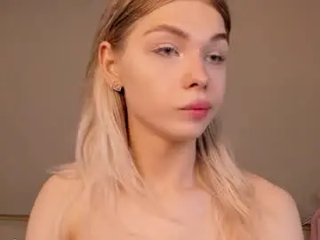 Chaturbate Adult Webcam of blondy_fina