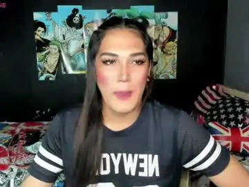 Chaturbate Live Sex Cam of diamond_foxy