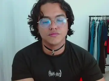 Chaturbate Adult Webcams of dan_blous