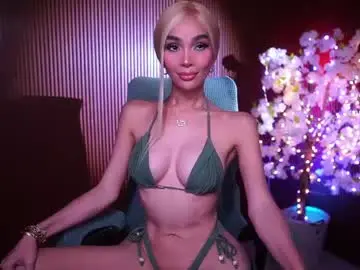 Chaturbate Live Sex Cam of xforyoureyesonlyx