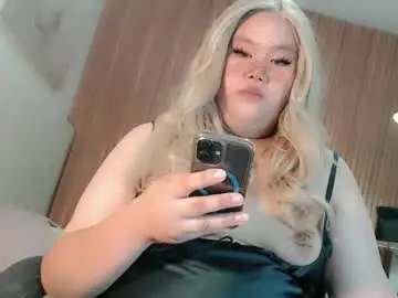 Chaturbate Live Sex Cam of dangerous_womanxx