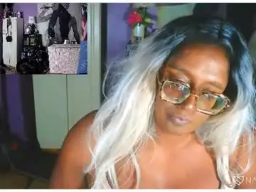Chaturbate Watch Live Sex Cams of naomifux