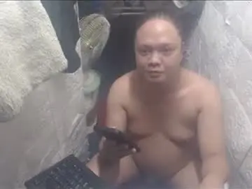 Chaturbate Best live sex cam show of xsexyhugecock