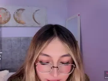 Chaturbate Adult Webcam of antonellastar24_