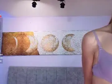 Chaturbate Live Sex Cam of antonellastar24_
