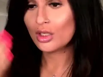 Chaturbate Free Live Porn of kxaxmichelle
