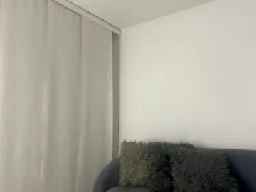 Chaturbate Free Porn Cam of angelturned01