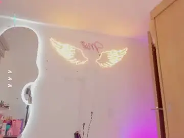 Chaturbate Adult Video Chat of mia_yourmommy