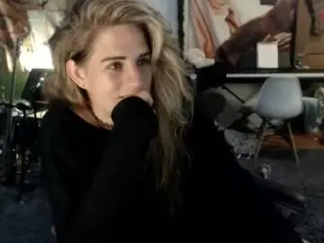 Chaturbate Live Sex of katiecutie_5