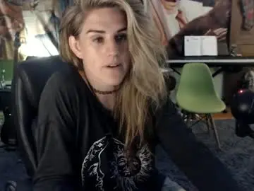 Chaturbate Nude Webcam of katiecutie_5