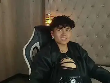 Chaturbate Sex Cam of ian_mathias