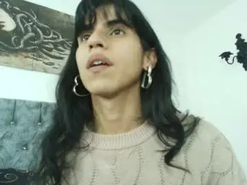 Chaturbate Free Porn Cam of bella_poisonous