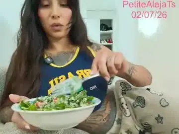Chaturbate Best live sex cam show of petitealejats
