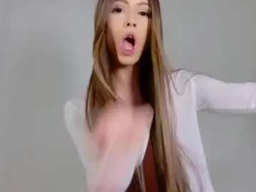 Chaturbate Live Porn of raven_li01
