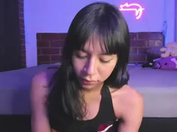 Chaturbate Free Live Porn of emmaclark_1