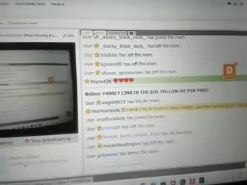 Chaturbate Live Sex Cam of xdreamangel