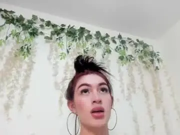 Chaturbate Live Sex Cam of liz_lunaa
