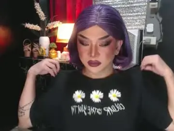 Chaturbate Adult Video Chat of hugecockchristine