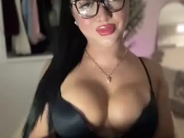 Chaturbate Live Sex of foxyluscious