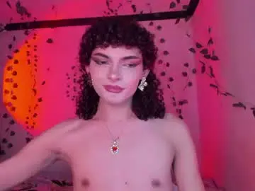 Chaturbate Adult Webcams of lucianromeo17