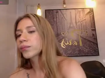 Chaturbate Live Porn of evy_lux_v