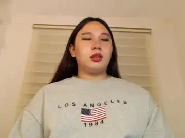 Chaturbate Live Sex Cam of darcy_world