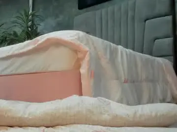 Chaturbate Live Sex of isa_lancaster