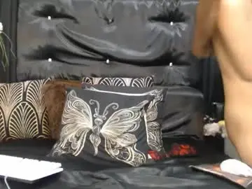 Chaturbate Live Sex Cam of bigcockmarina