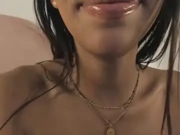 Chaturbate Live Sex Cam of liz_grant