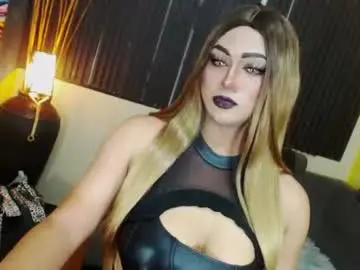 Chaturbate Live Porn of hugexmslovelyxcock