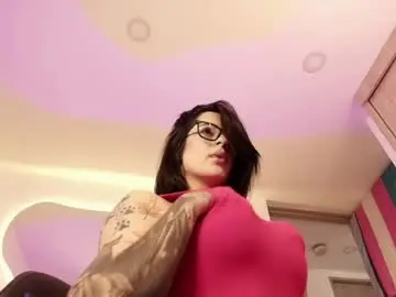 Chaturbate Sex Chat of adelineefoxxx