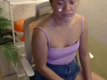 Chaturbate Live Porn of averageuncut1