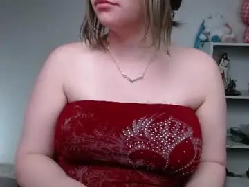 Chaturbate Live Sex Cam of krystalsyxx