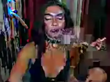 Chaturbate Live Sex Cam of dominantrix_diannaxxx