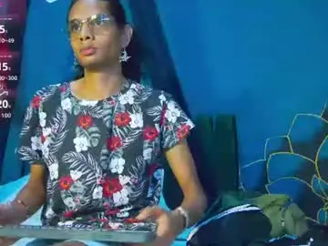 Chaturbate Adult Webcams of maxi_max0
