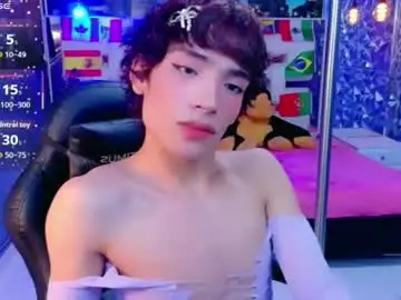 Chaturbate Watch Live Sex Cams of isaacnova