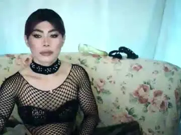 Chaturbate Live Sex Cam of ur_dominatrix