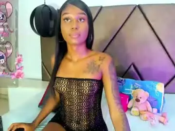 Chaturbate Free Live Porn of penelopeguzman__