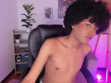 Chaturbate Watch Live Sex Cams of naomisaenz_