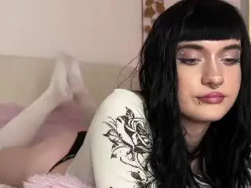 Chaturbate Live Sex Cam of vailyreb