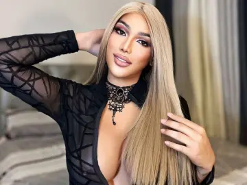 Livejasmin Sex Chat of EmeraldVersace