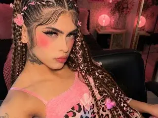 Streamate Live Sex of Karolfoxxi